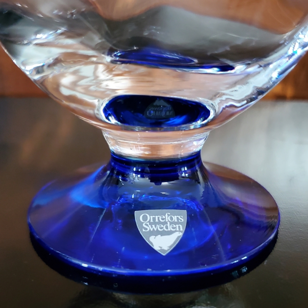 Orrefors Crystal Clear Bowl & Blue Pedestal Base - Picture 2 of 13